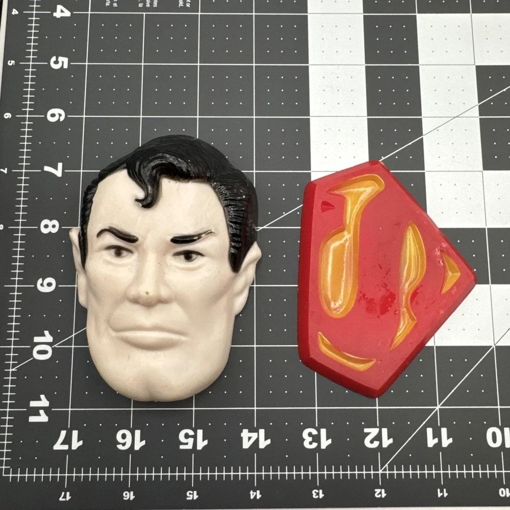Superman Wilton Cake Topper‎ Face and Logo DC Comics Super Hero Vintage 1977